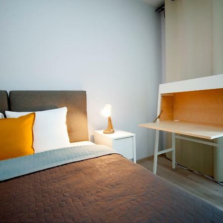 Very Berry - Maratonska 3 - Business Apartment, garden, check in 24h Poznań Exteriör bild
