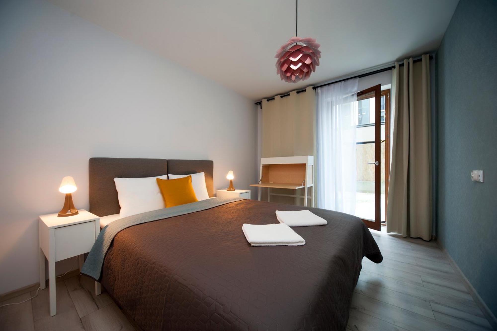 Very Berry - Maratonska 3 - Business Apartment, garden, check in 24h Poznań Exteriör bild